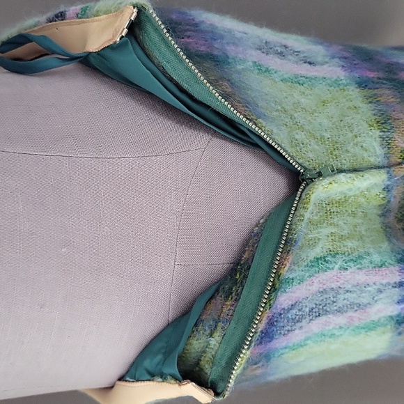 Vintage 60's/70's Strathtay Mohair-Wool Plaid Skirt - Picture 8 of 9